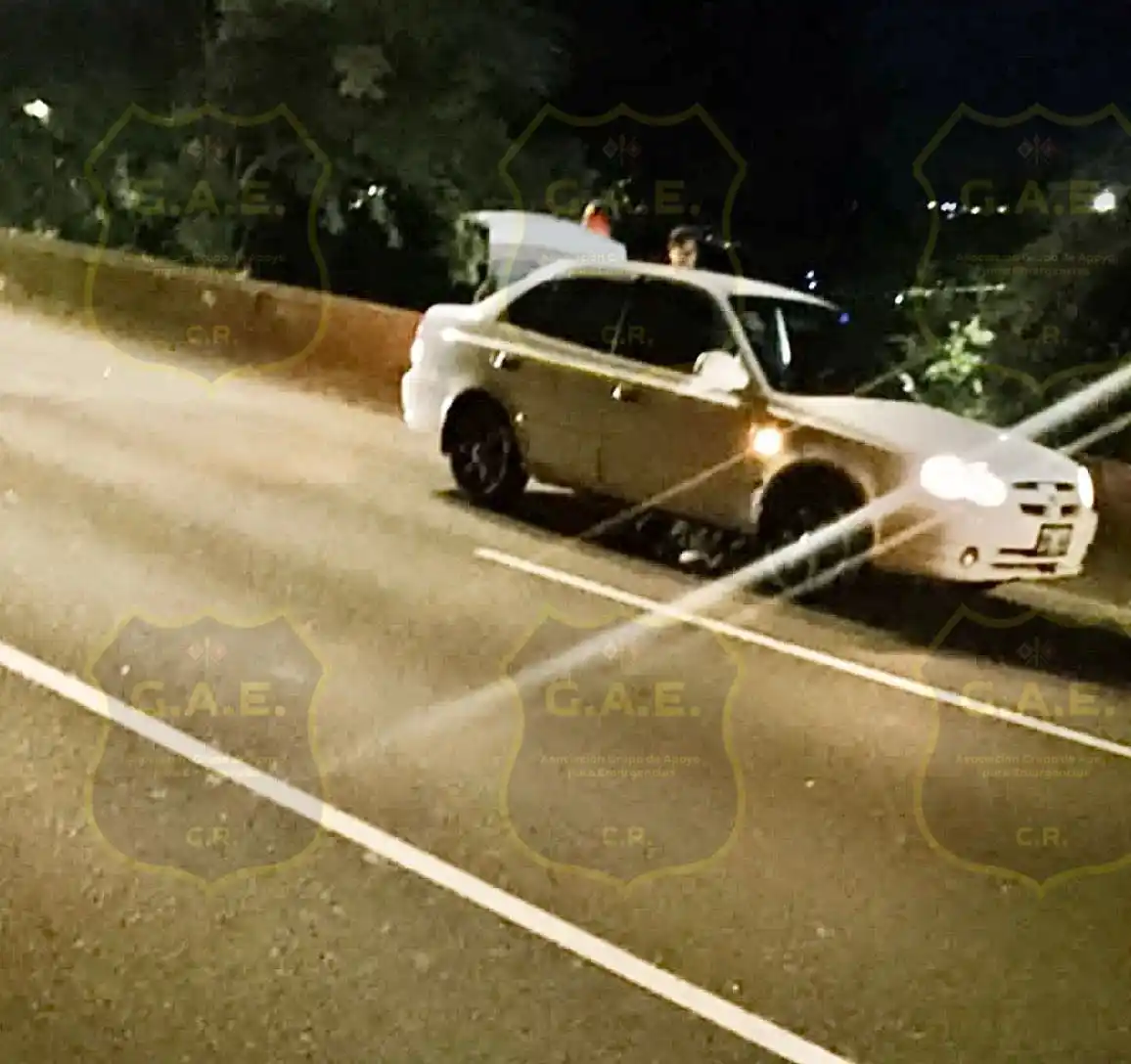Image from Reportes Emergencias CR y novedades en Rutas Nacionales: El fallecido quedó debajo del vehículo. Lo que indican fue que no usó ...