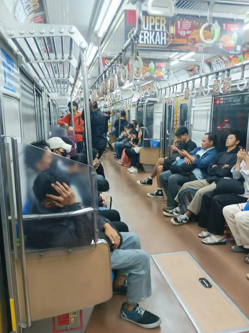 Aprinova Elyon  post