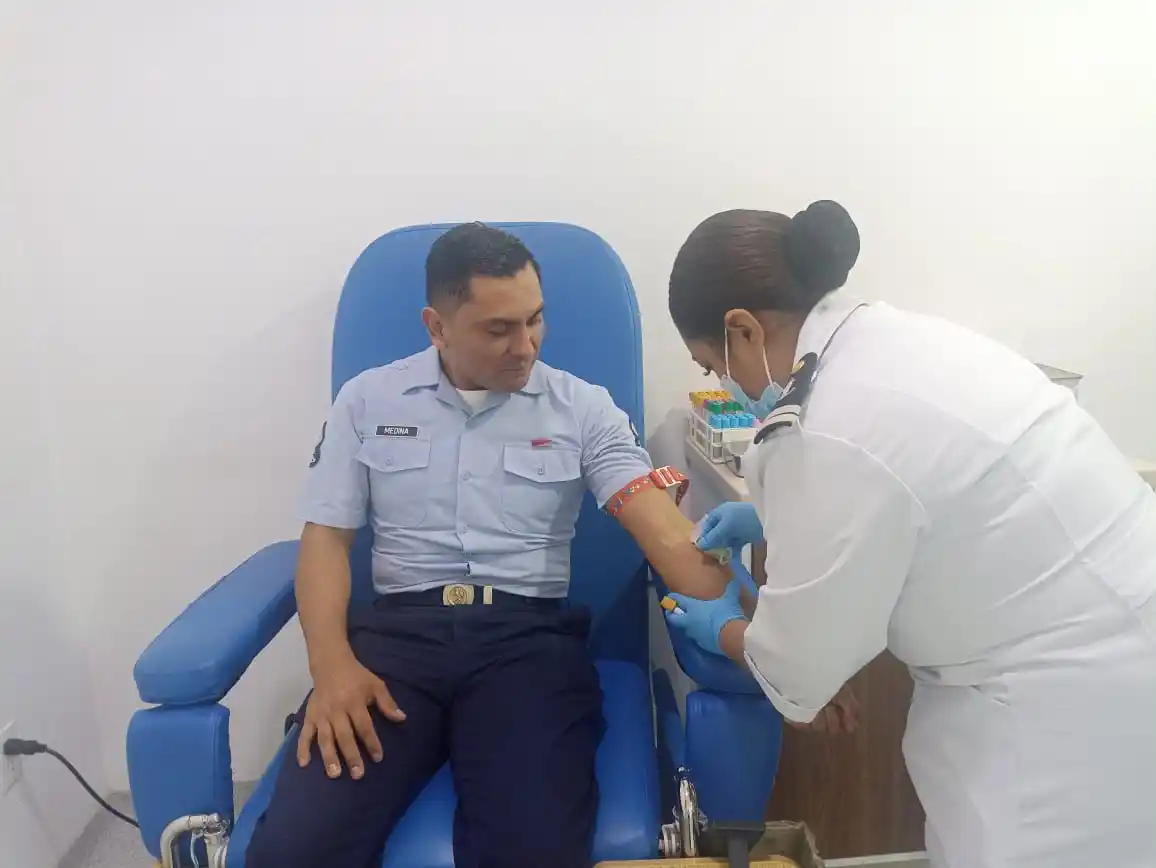 Image from Secretaría de Marina: *14 de Junio*  *“Día Mundial del Donante de Sangre”* 🩸🩸🩸🩸  La *don...