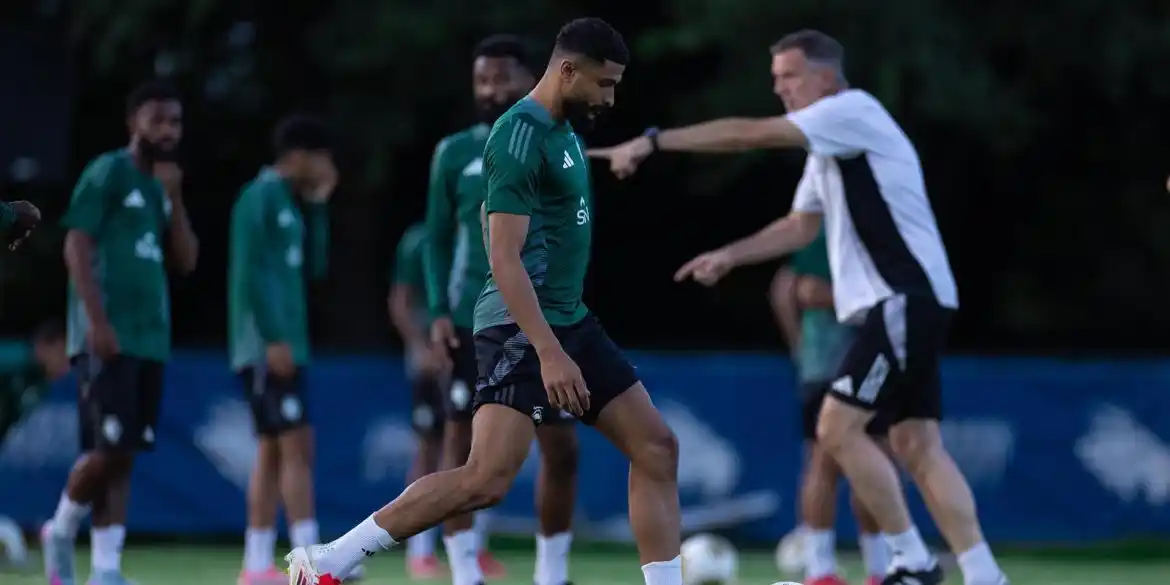 Image from صحيفة الجزيرة Al Jazirah: *المنتخب السعودي يواصل تحضيراته لمواجهة أمريكا في الكأس الذهبية* http...