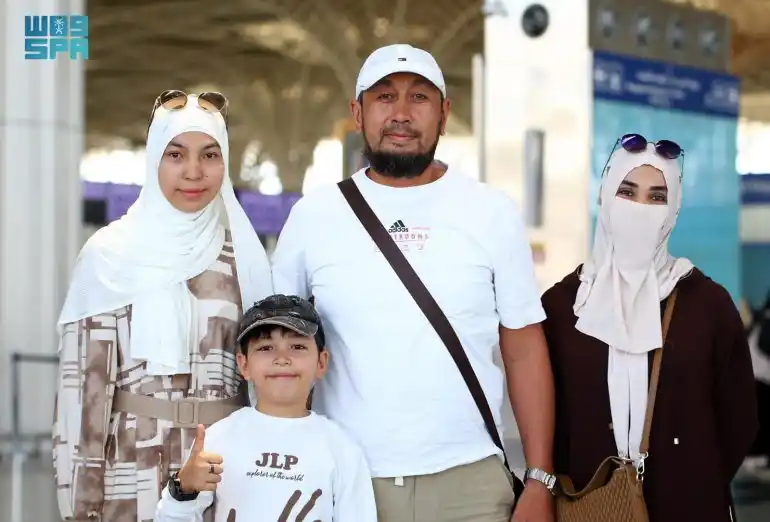 Image from صحيفة الجزيرة Al Jazirah: *انتظام مغادرة رحلات الحجاج من “مطار المدينة المنورة” إلى بلدانهم* ht...