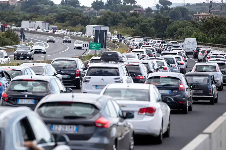 Image from Il Sole 24 Ore: ⛔ *Auto diesel euro 5, stop da ottobre. La Lega presenta emendamento p...