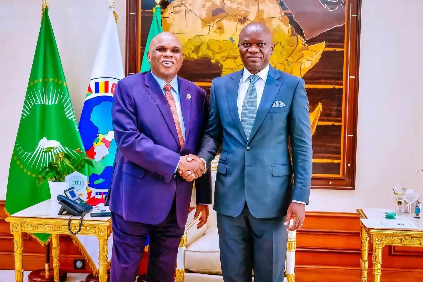 Image from La Voix Des Entreprises: 🇬🇦 *PARTENARIAT BILATÉRAL : Afreximbank va porter à 5 milliards de d...