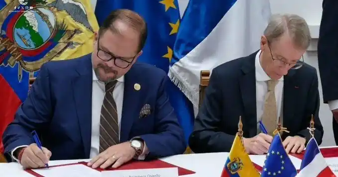 Image from NotiDiario Ecuador: Gobierno de <a class="text-blue-500 hover:underline cursor-pointer" hr...