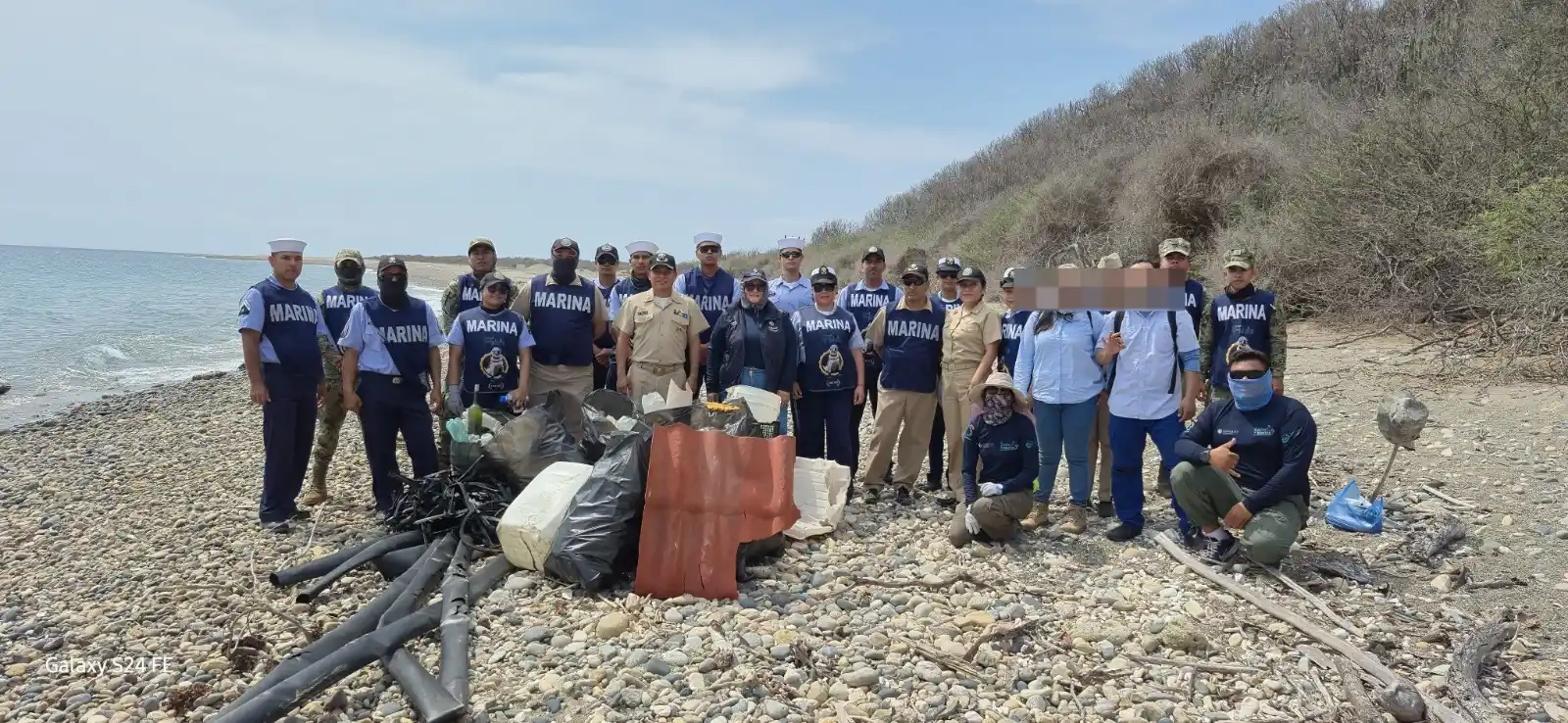 Image from Secretaría de Marina: *Marina participa en la “Campaña Nacional de Limpieza de Playas” en el...