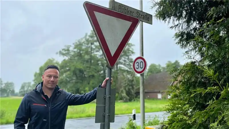 Image from TAGEBLATT: Moin, zum Frühstück gibt es die Lokalnachrichten:  ➡️ Trotz A26-Planun...