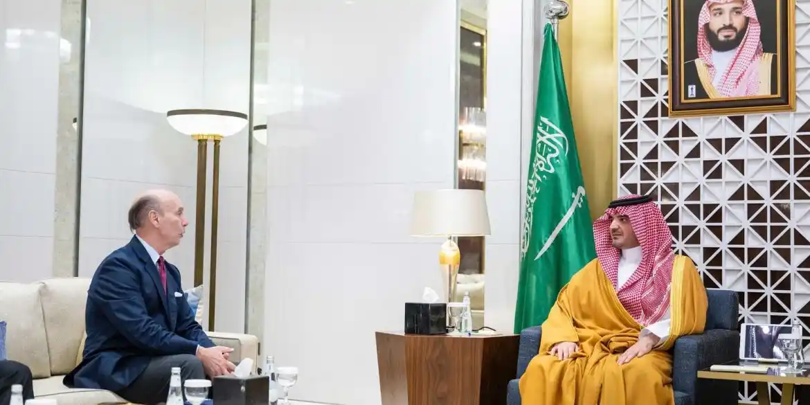 Image from صحيفة الجزيرة Al Jazirah: *وزير الداخلية يستقبل سفير مملكة إسبانيا لدى المملكة ويبحثان عددًا من ...