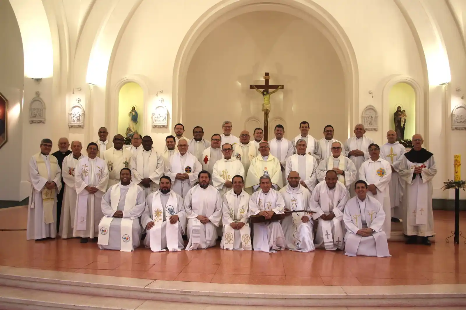 Image from Arzobispado de Asunción: <a class="text-blue-500 hover:underline cursor-pointer" href="/hashtag...
