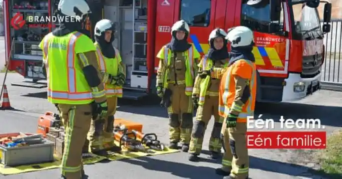 Image from Brandweer Westhoek: 💪 Elk talent telt. Of je nu graag sleutelt, sjouwt, blust of redt—bij...