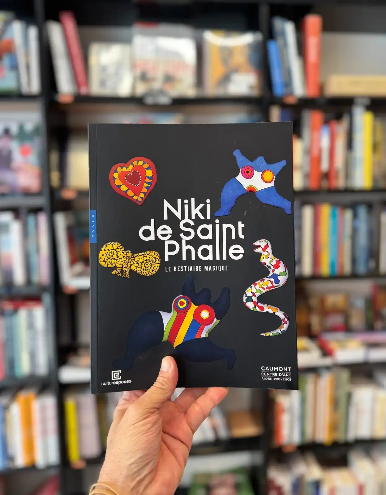 Image from Librairie Mollat: ♥️ *COUP DE CŒUR* : _Niki de Saint-Phalle, le bestiaire magique_ aux é...