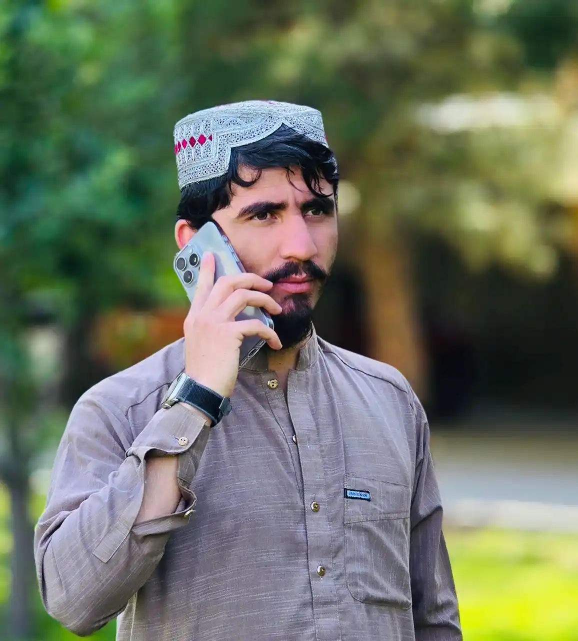 Image from یقین|Yaqin: ملګرو که څوک غواړي دوضعیت له لاري هر اړخیز معلومات تر لاسه کړي ،نو زمو...