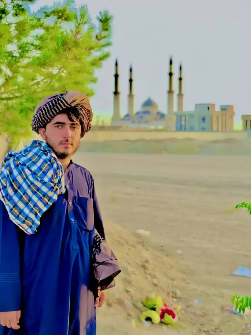 Image from یقین|Yaqin: نفرت نفاق حسد بغض او عناد څخه خلاص ساده ځوان هرڅوک مو یار ملګری او زړه...