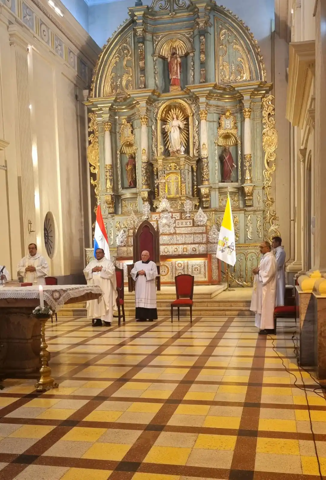 Image from Arzobispado de Asunción: <a class="text-blue-500 hover:underline cursor-pointer" href="/hashtag...