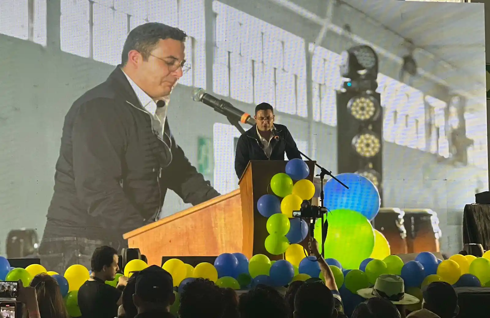 Image from Contracorriente: <a class="text-blue-500 hover:underline cursor-pointer" href="/hashtag...