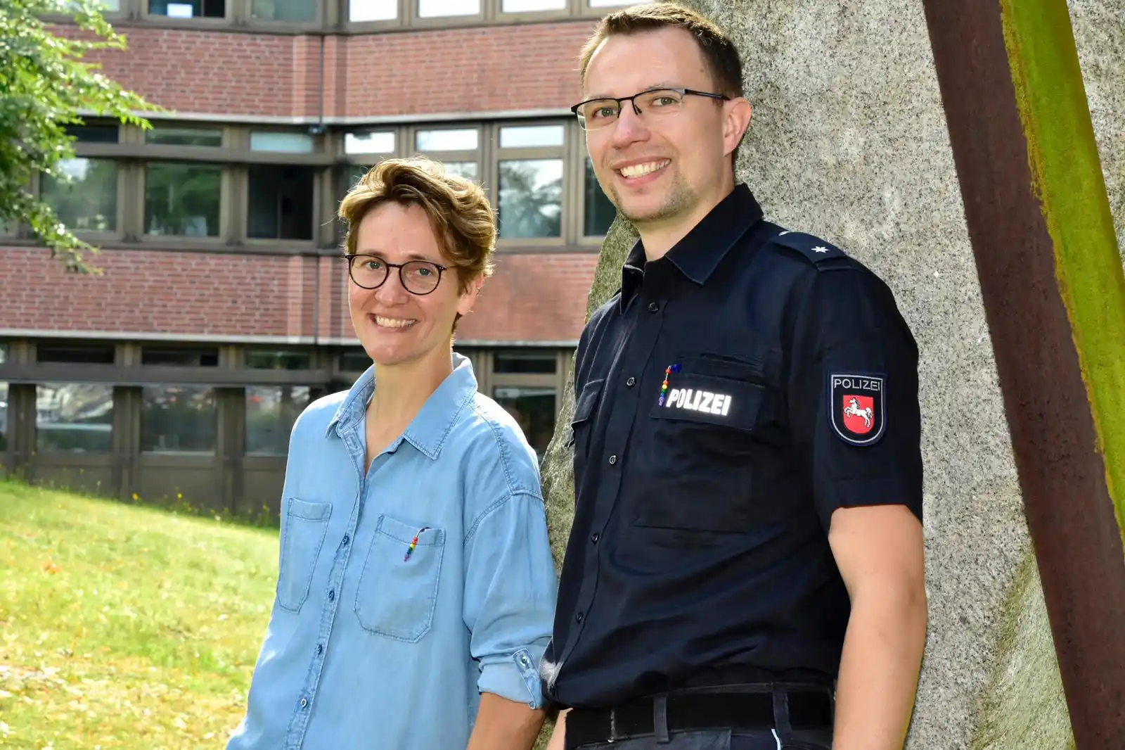 Image from Polizei Lüneburg: *Wir sind im Einsatz für Vielfalt🌈🚔* Am Samstag wurde anlässlich de...