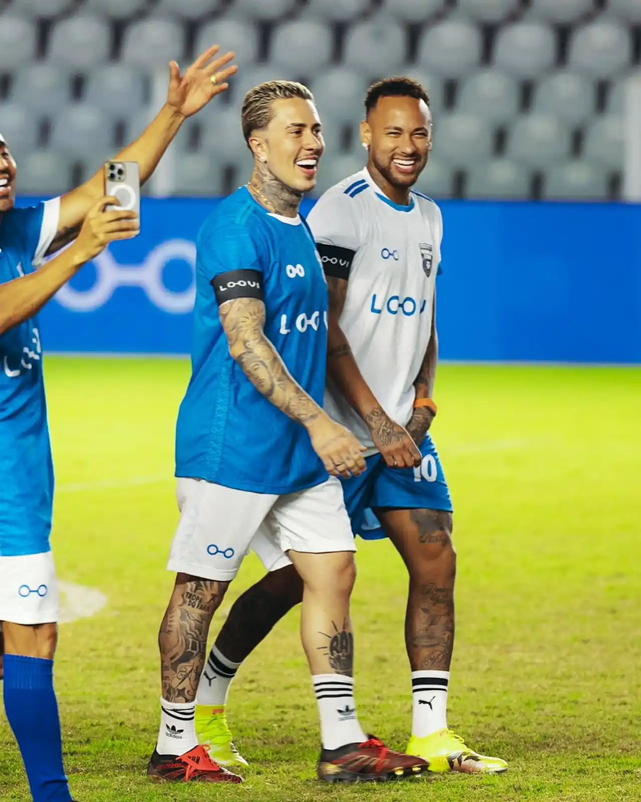 Image from RedeTV! | Notícias : *Neymar responde críticas em jogo festivo durante férias: "Estou há 15...
