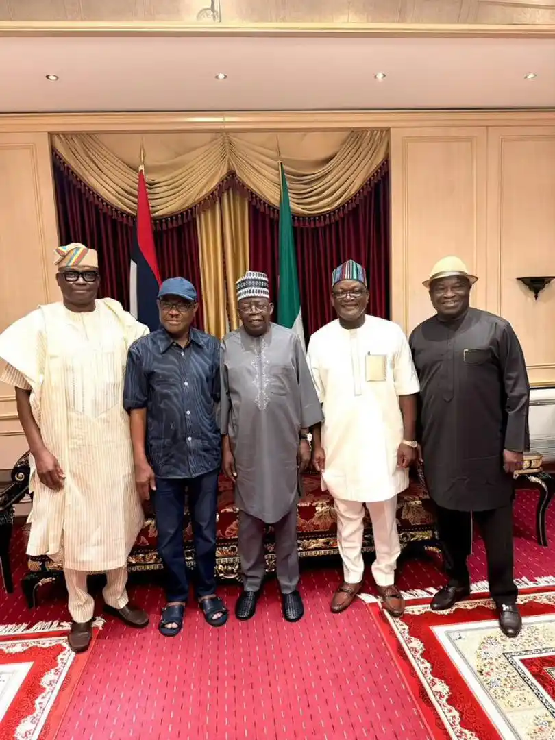 Image from Ayeniromo Orunogbeke: Today at the Presidential Villa in Abuja, FCT Minister Nyesom Wike, fo...