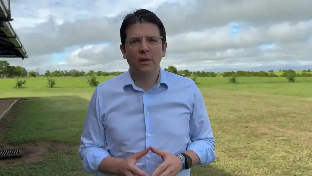 Image from Hora 13 Noticias: *¡Atención! Miguel Uribe tuvo que ser operado de urgencia por sangrado...