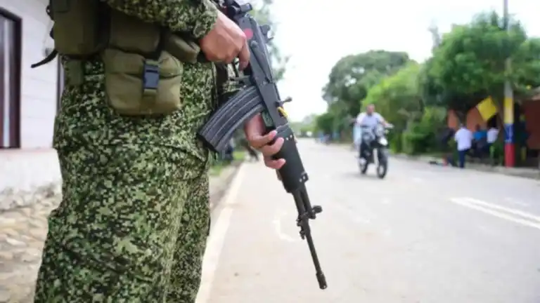 Image from Hora 13 Noticias: Investigan ataque armado contra una patrulla de la Policía en Apartadó...