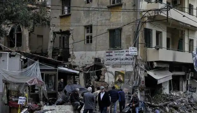 Image from Affaritaliani.it: *Israele attacca il Libano, colpita la periferia di Beirut. "Tregua vi...