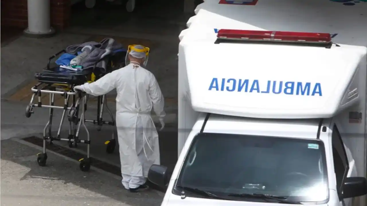 Image from Hora 13 Noticias: *¡Lamentable! Tragedia en la vía Llanogrande-Rionegro: un motociclista...