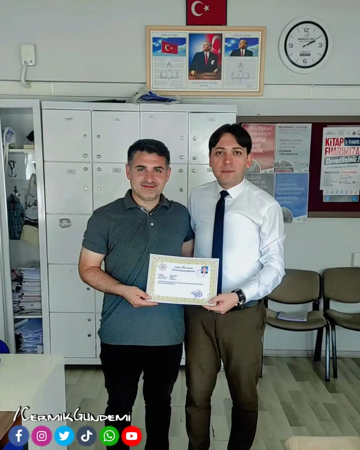 Image from Çermik Gündemi Ve Haberleri: Öğretmenlik görevinde üstün başarı belgesi alan Murat Akdağ hocamızı t...