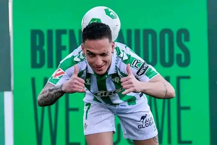 Image from KAPTEN BOLA ©️⚽: 🚨 Real Betis ingin menandatangani perjanjian kepemilikan bersama deng...