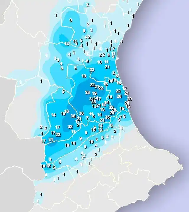 Image from meteontinyent: Vesprada mogudeta! Un segon nucli tempestuós sí que ha deixat entre 2 ...