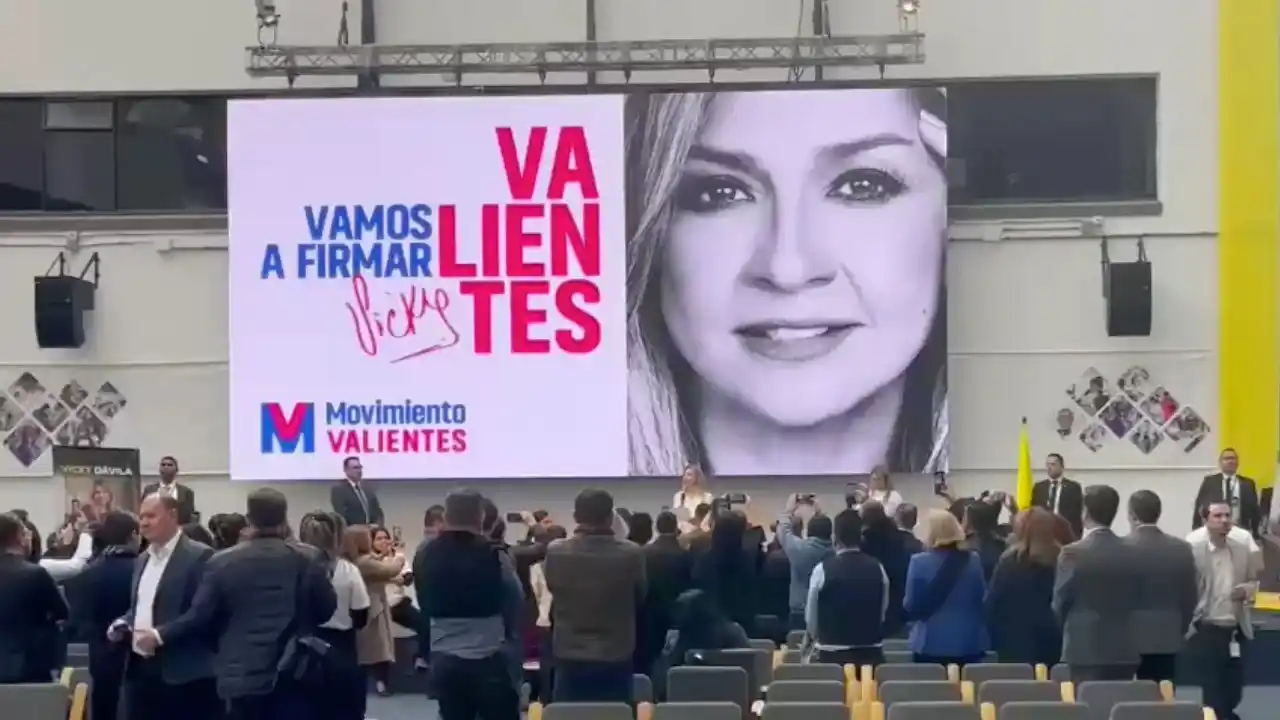 Image from Hora 13 Noticias: *Vicky Dávila lanza su candidatura presidencial con el Movimiento Vali...
