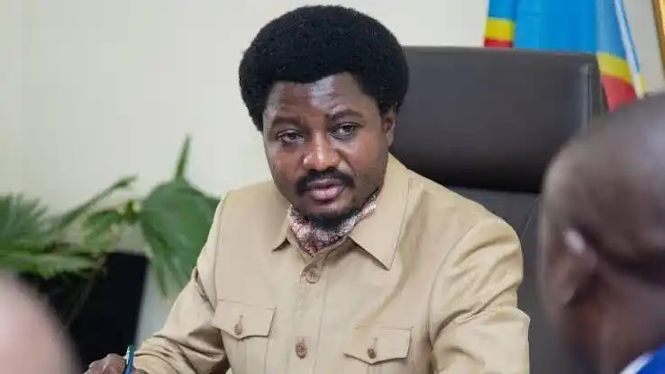 Image from Iyi si WhatsApp Channel by pr Hakizimana Maurice : Ce monde|| Le pauvre Constant Mutamba a annoncé sa démission à Félix T...