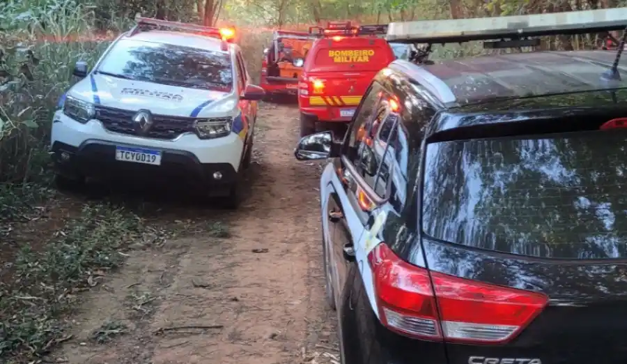 Image from g1 Triângulo: 🚨 Homem é encontrado morto na MGC-497 em Uberlândia; causa pode ser a...