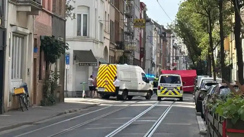 Image from VRT NWS: In Antwerpen is een jongen (9) overleden nadat hij aangereden werd doo...