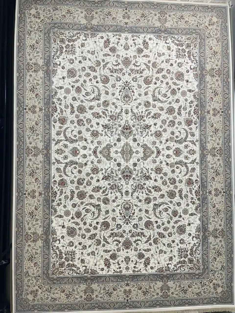 Image from Carpet: 🔥 تخفیف ویژه فرش ۱۲۰۰ شانه – فقط برای همکاران 🔥 📣 فروش عمده فرش ماش...
