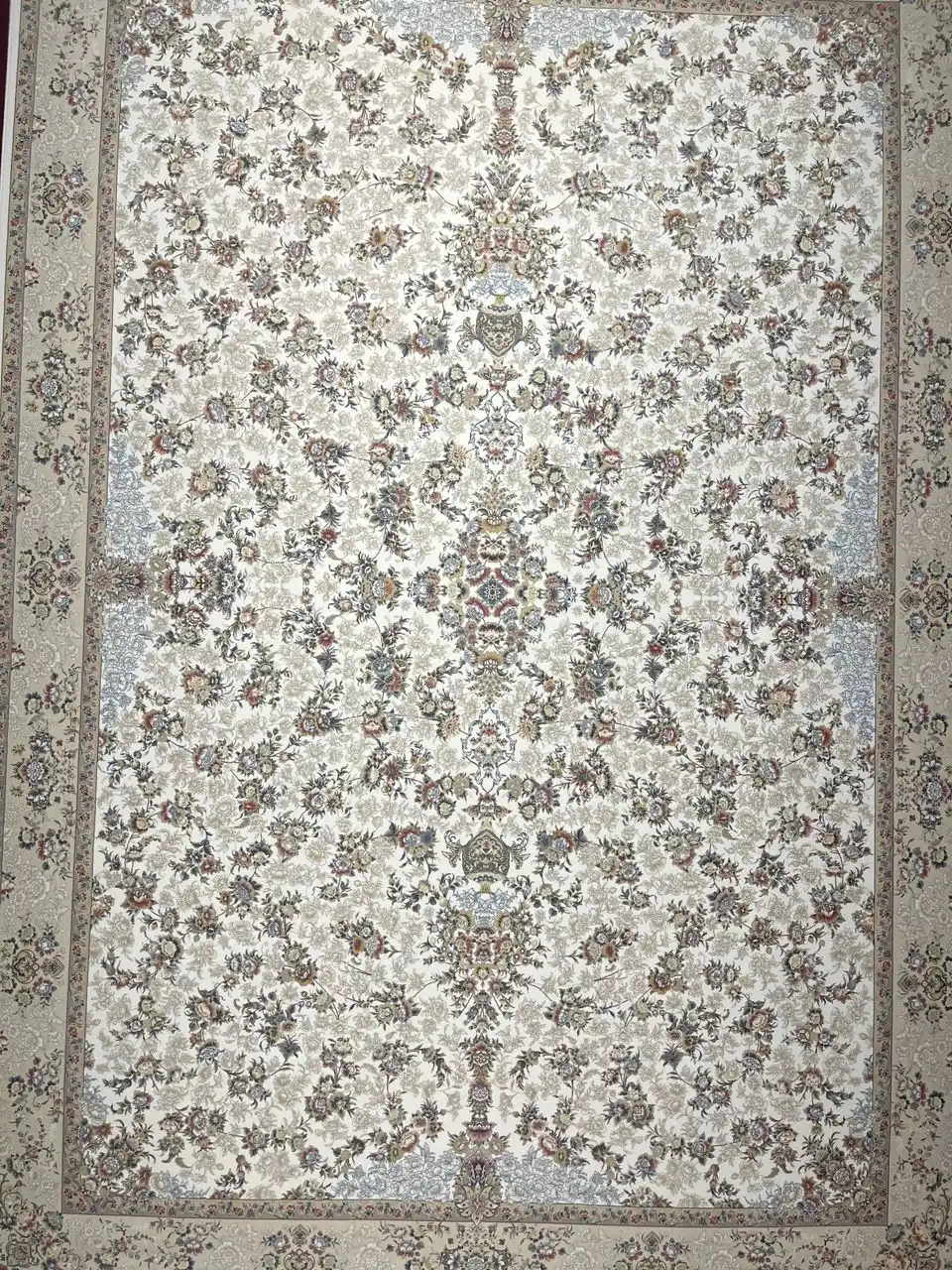 Image from Carpet: 🔥 تخفیف ویژه فرش ۱۲۰۰ شانه – فقط برای همکاران 🔥 📣 فروش عمده فرش ماش...