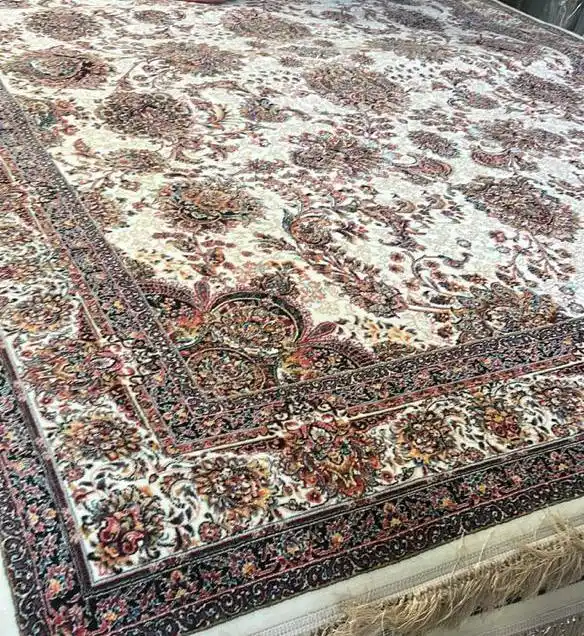Image from Carpet: یه تخفیف ویژه فرش 700 شانه تعداد 5000متر قیمت فقط متری 8$ +98 913 364...