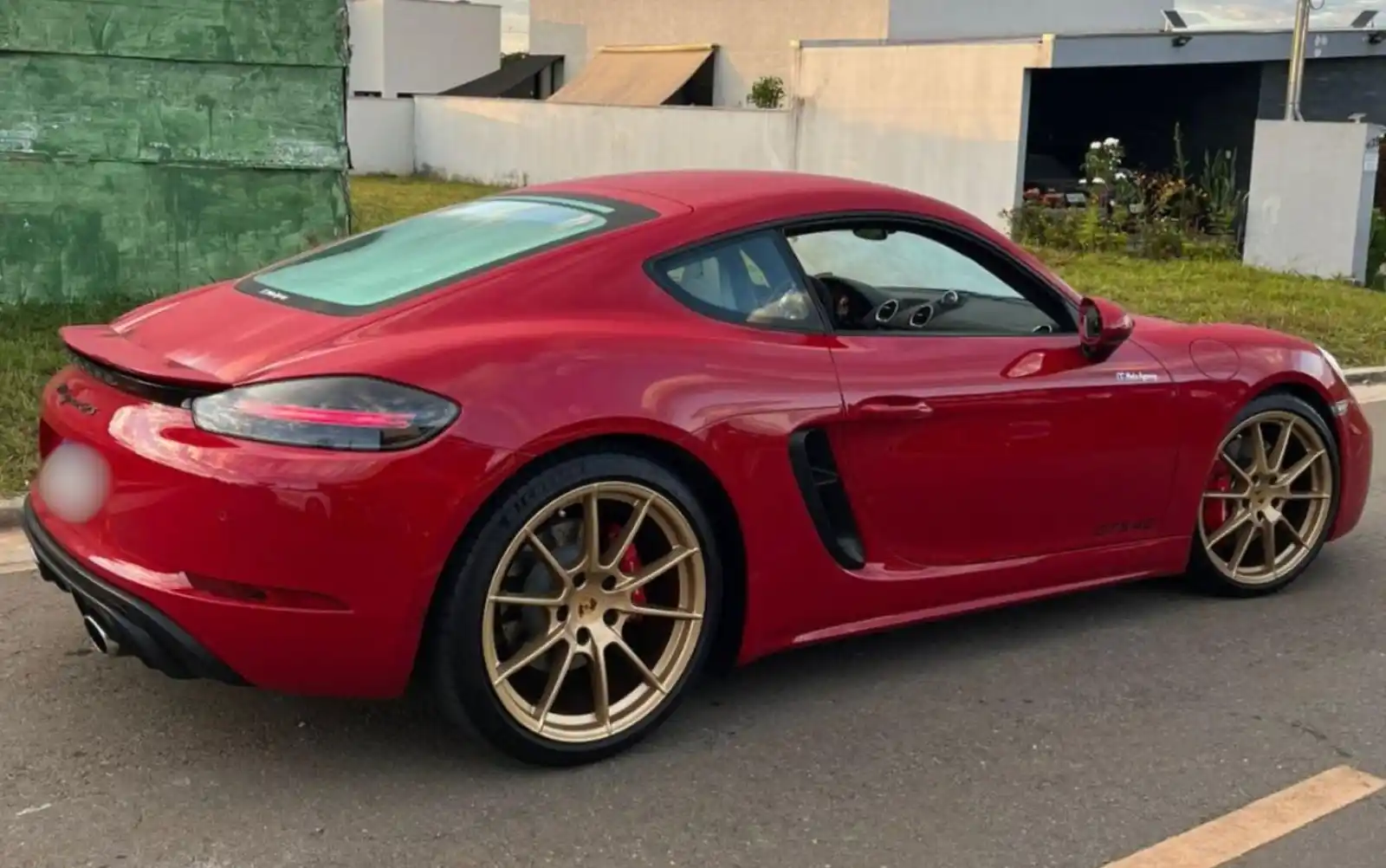 Image from O Popular: 🚘💲 *Donos de loja de carros de luxo pegavam carros em consignação e ...