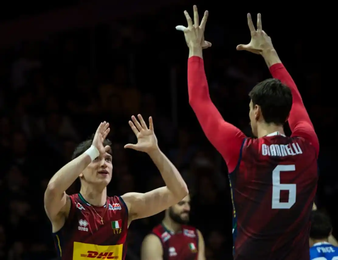 Image from Federazione Italiana Pallavolo: 🌍 *VNL MASCHILE* Oggi gli azzurri 💙 lasciano Quebec City🇨🇦 e si s...