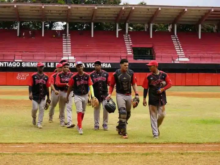 Image from CMKW "RADIO MAMBÍ" 📻🇨🇺: CAMPEONATO NACIONAL SUB 23 🔥⚾  👉 Domingo 15 de junio  PICAN LAS AVIS...