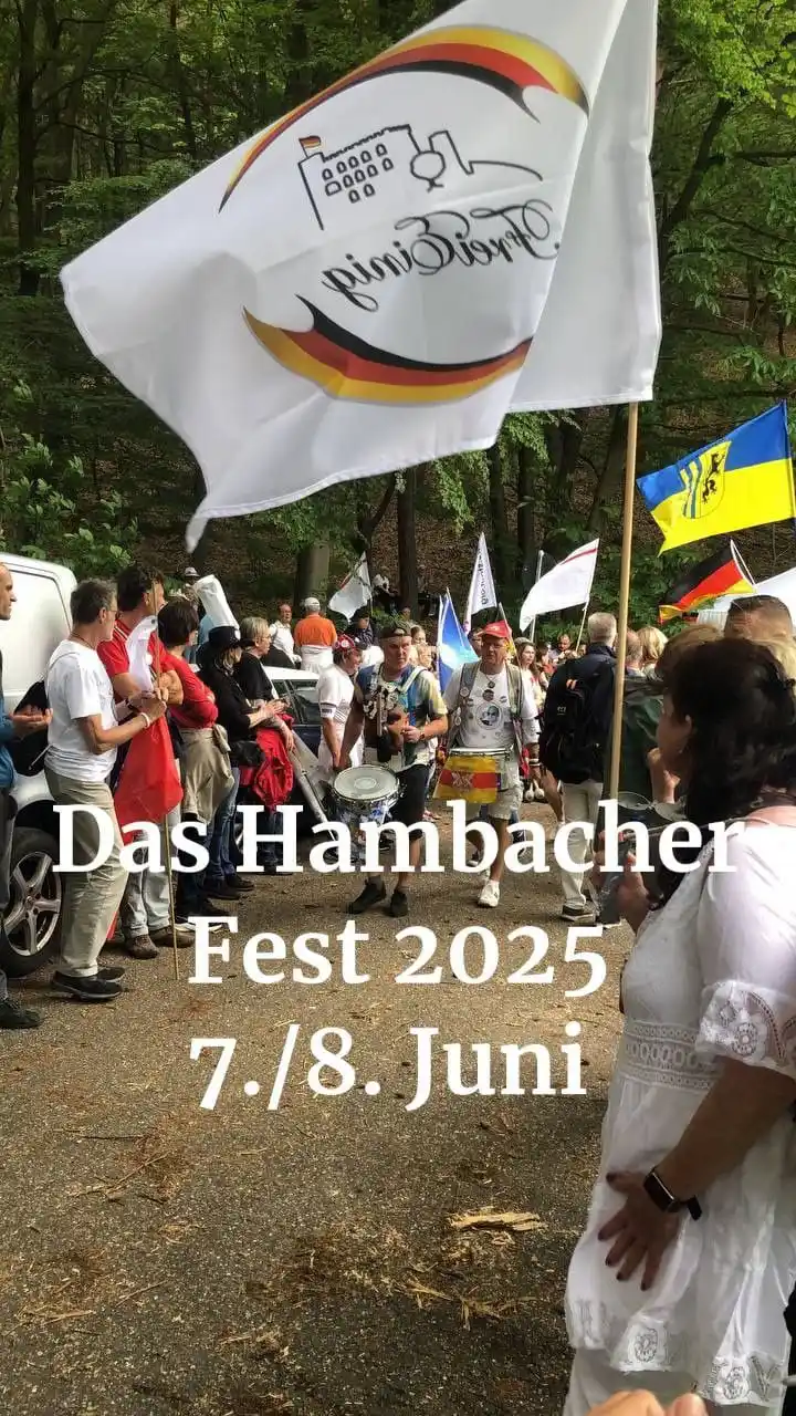München-steht-auf post