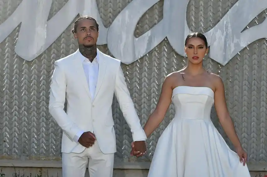 Image from RedeTV! | Entretenimento : *MC Livinho se separa após 8 meses de casamento com influencer: "Sem d...