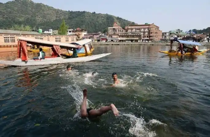 Image from Kashmir Watcher: <a class="text-blue-500 hover:underline cursor-pointer" href="/hashtag...