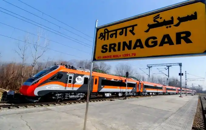 Image from Kashmir Watcher: Srinagar VandeBharat Express receives good public response, booking fu...