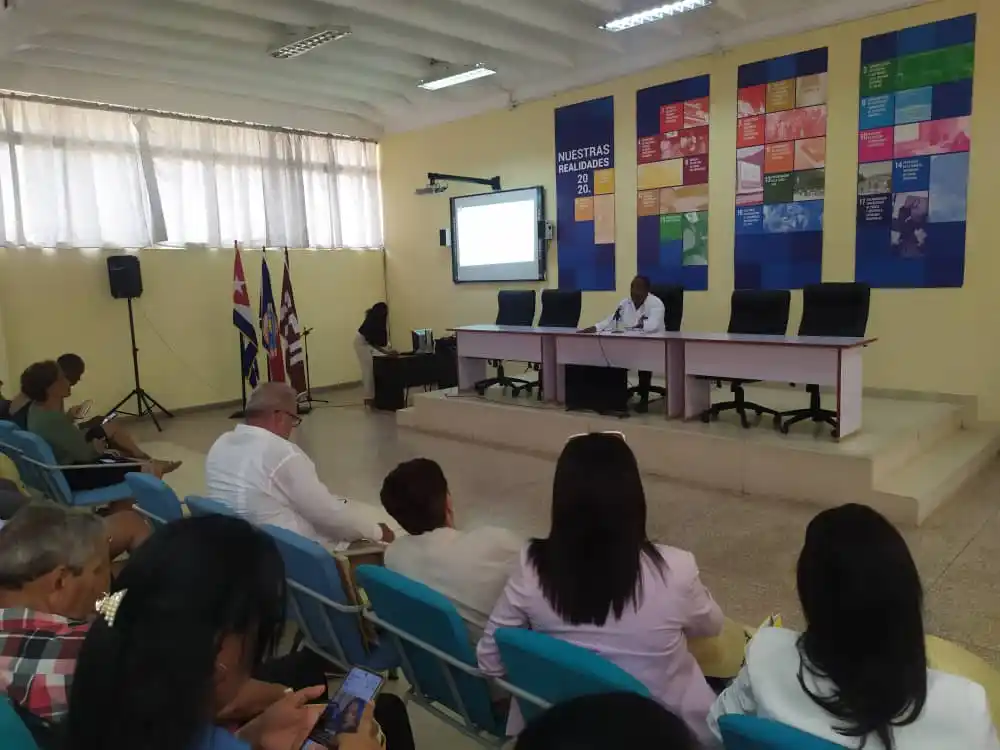 Image from CMKW "RADIO MAMBÍ" 📻🇨🇺: Título: Debaten sobre el turismo desde la ciencia para su desarrollo e...