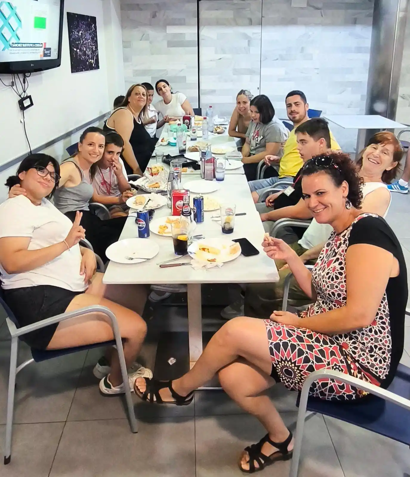 Image from Bar Centro Bellido: Hoy recibimos a los chicos del Centro de Educación Especial Squema La...