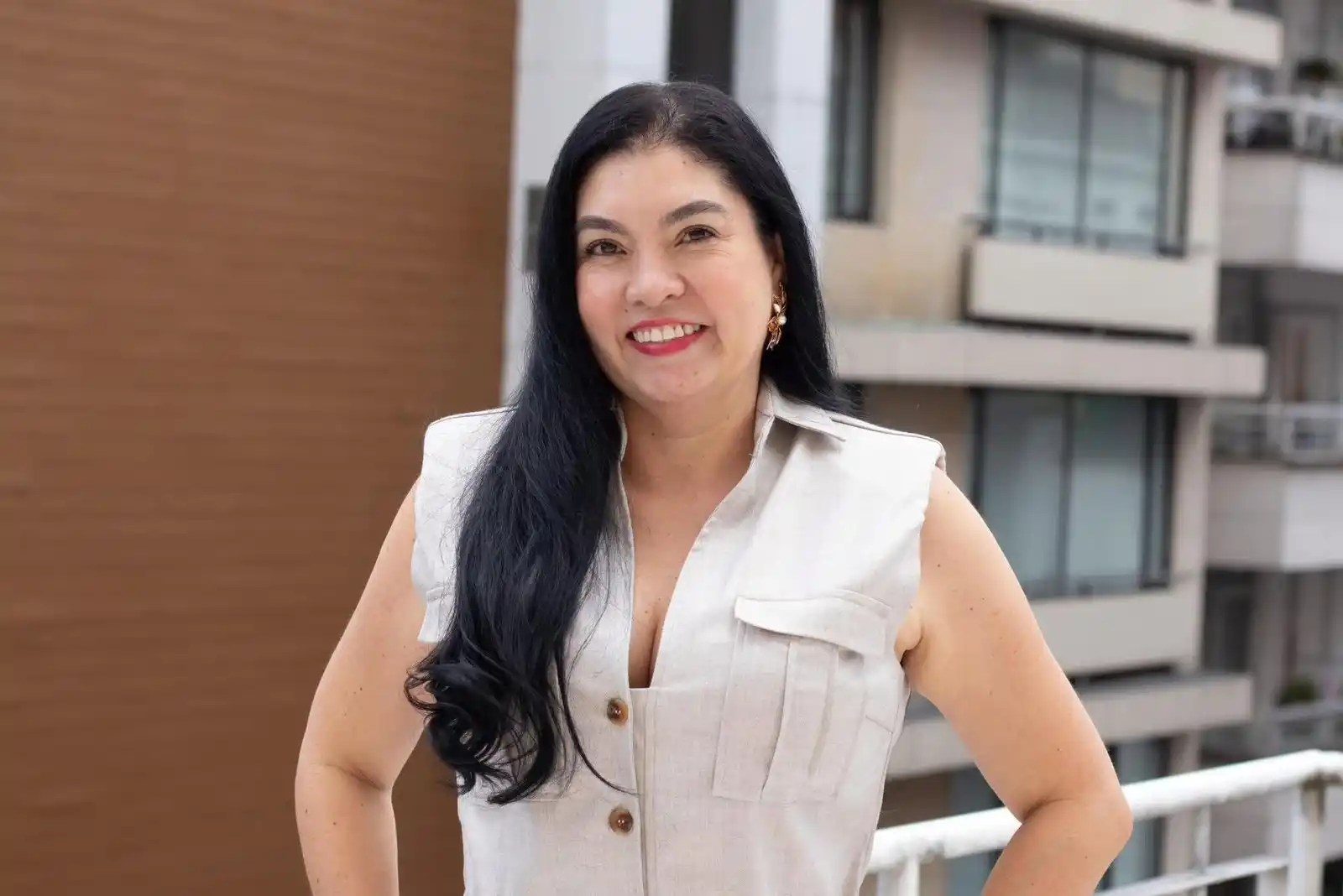 Image from Alcaldía de Pereira : LUCY NORELLY LOAIZA VELÁSQUEZ ES LA NUEVA GERENTE DE MEGABÚS 🚍El alc...