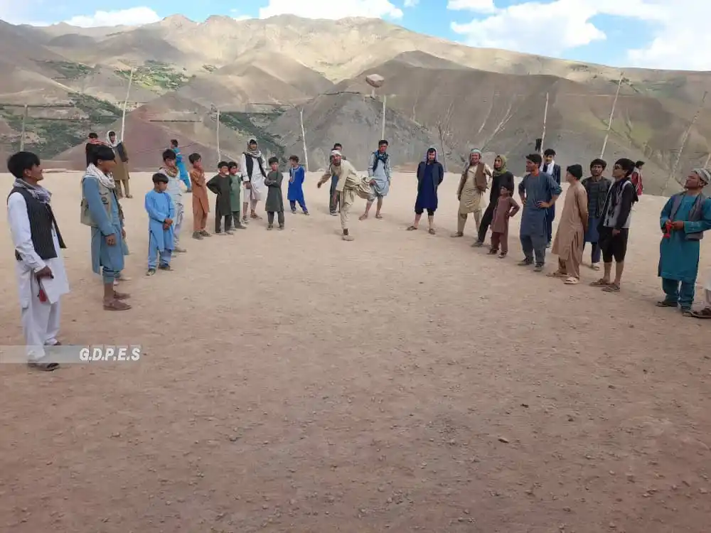 Image from د المپیک، بدني روزنې او ورزش عمومي ریاست: مسابقات پرتاب سنگ میان ۲۳ تن در ولسوالی اشترلی دایکندی برگزار شد سه...