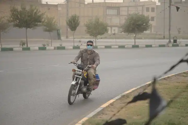 Image from گفتارنو| اخبار کرمان و ایران: 🔹وضعیت خطرناک آلودگی هوا در کرمان و پنج شهرستان دیگر 🔺هوای شهر کرم...