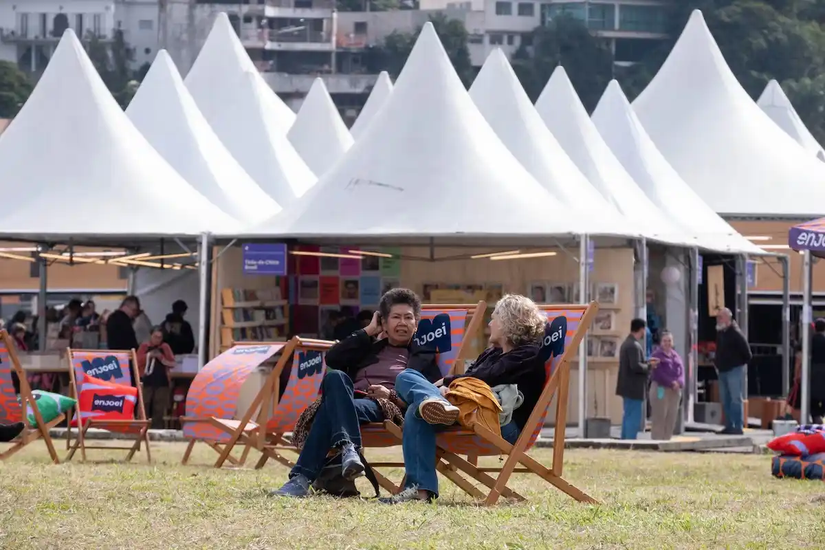 Image from ESTADÃO | Notícias do Brasil e do mundo: 🚶‍♀️🚶 *FICOU EM SP NO FERIADO?*  Show de Ney Matogrosso, teatro com ...