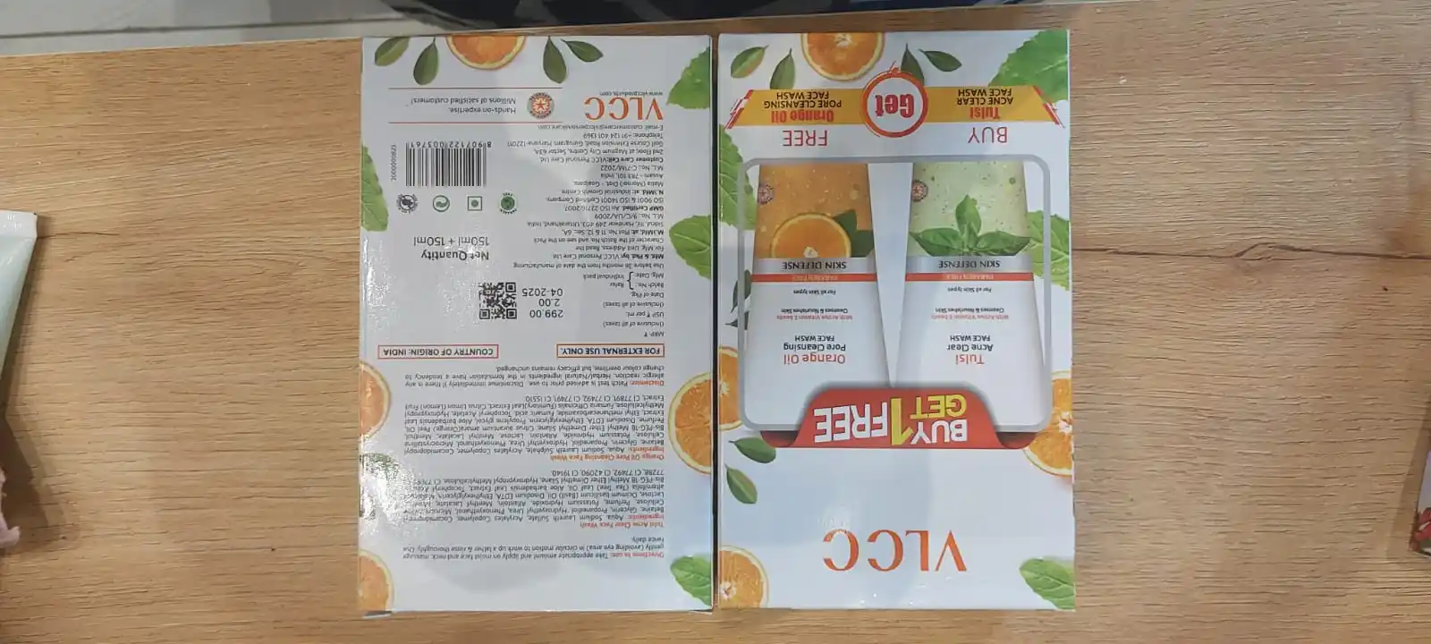 Image from RateOMatic: Vlcc tulsi orange Mrp : 299/- Box size : 18 pc Net vol : 150 ml*2 unit...