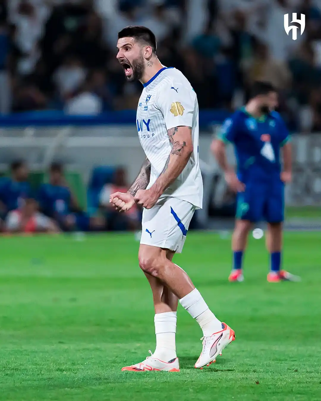 Image from Ajansspor: 🎯 Ajansspor Özel 🎯 🟡🔵 Fenerbahçe, Al Hilal forması giyen Aleksand...